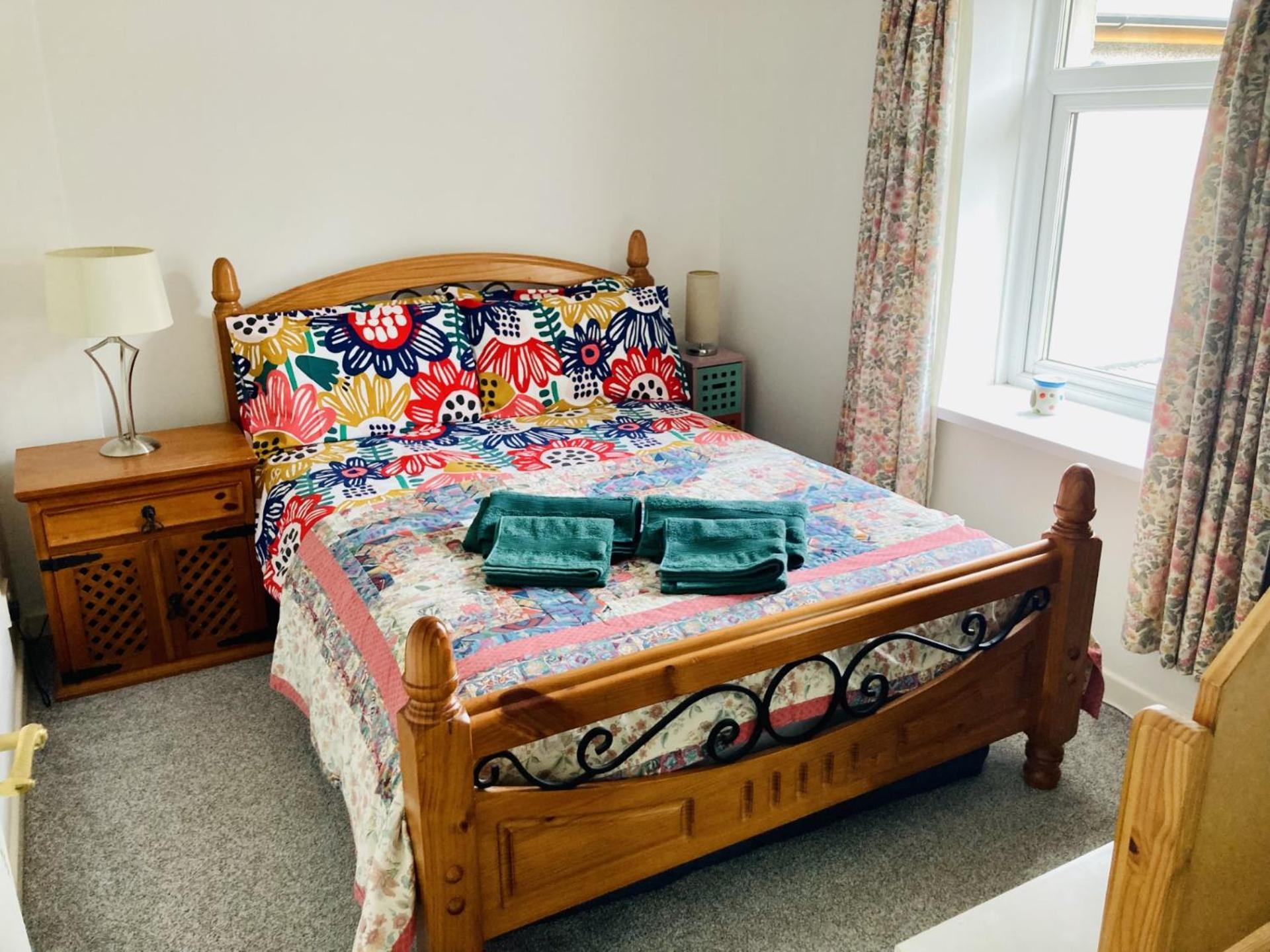 Fairhill Perfect Location With Garden In